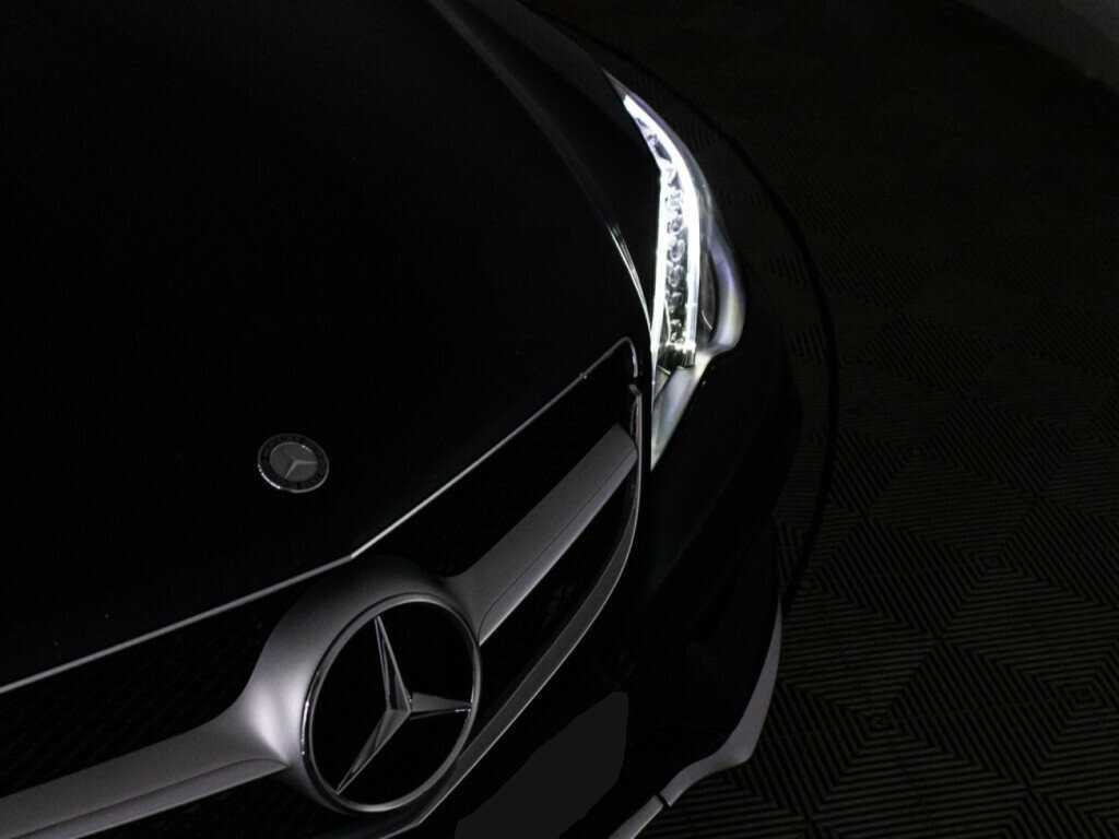 Mercedes-Benz E-Класс с пробегом — 2015 год. Фото: #23