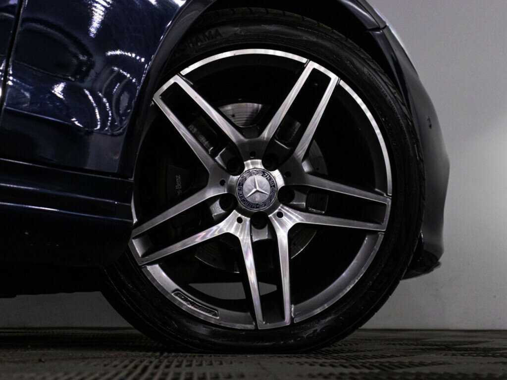 Mercedes-Benz E-Класс с пробегом — 2015 год. Фото: #25