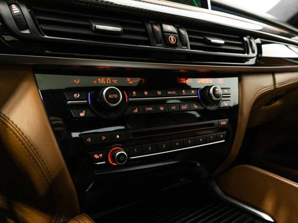 BMW X6 M с пробегом — 2017 год. Фото: #17