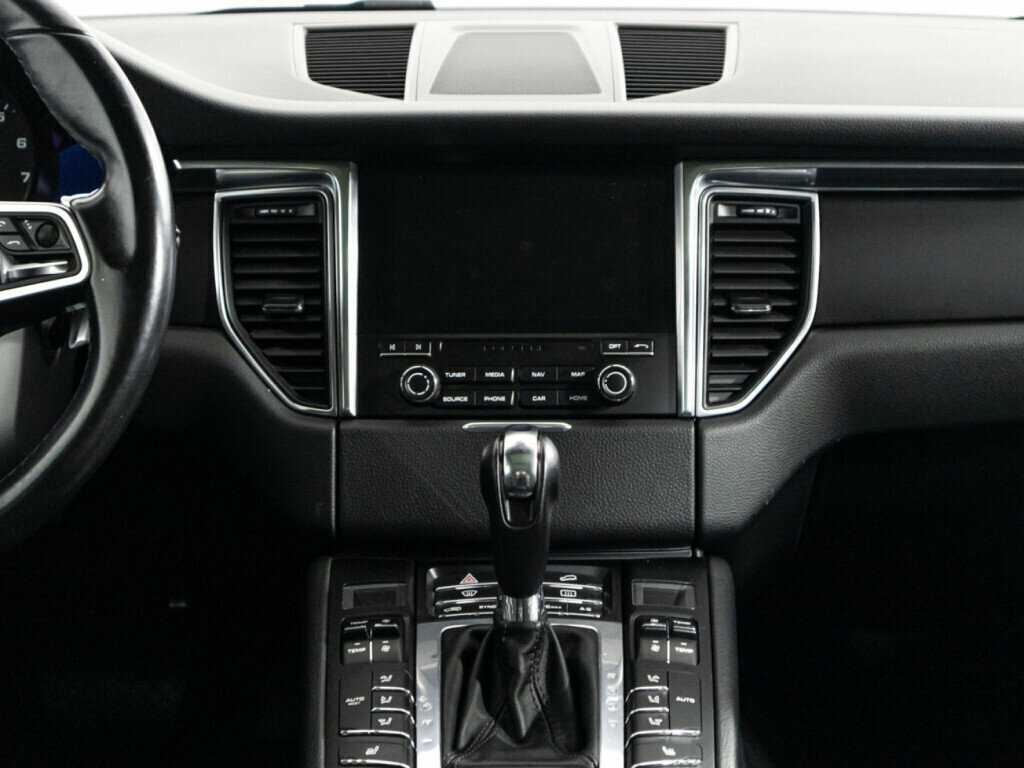 Porsche Macan с пробегом — 2018 год. Фото: #13