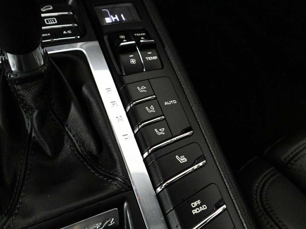 Porsche Macan с пробегом — 2018 год. Фото: #17