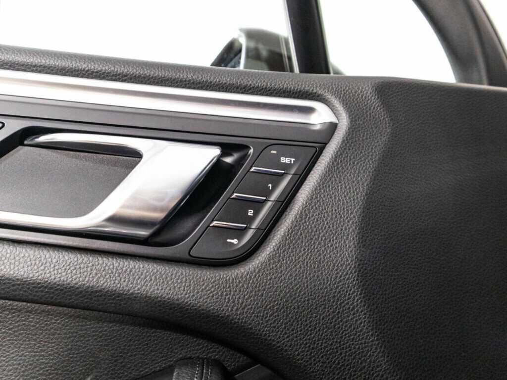 Porsche Macan с пробегом — 2018 год. Фото: #22