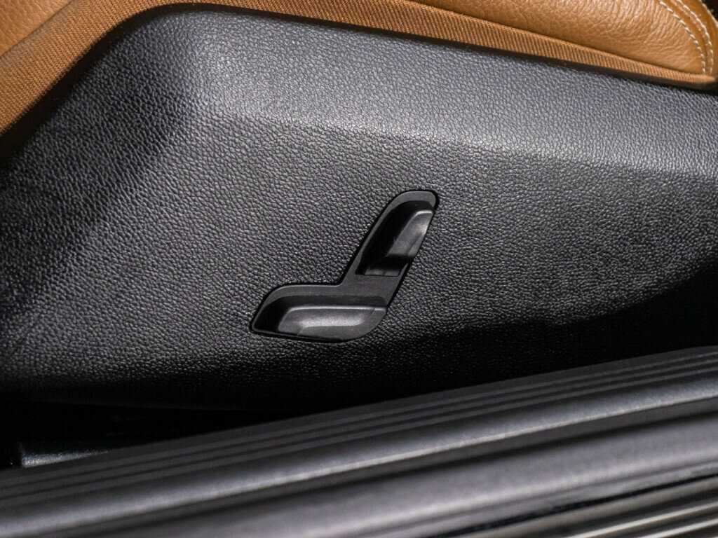 Mercedes-Benz CLS с пробегом — 2015 год. Фото: #15