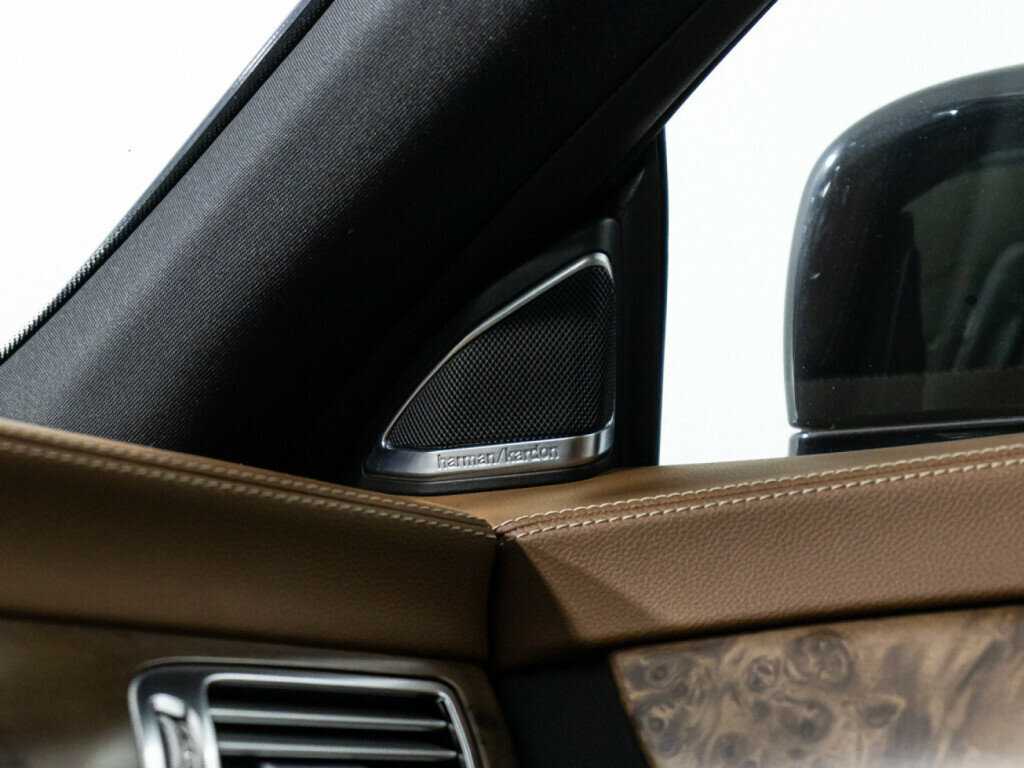 Mercedes-Benz CLS с пробегом — 2015 год. Фото: #17