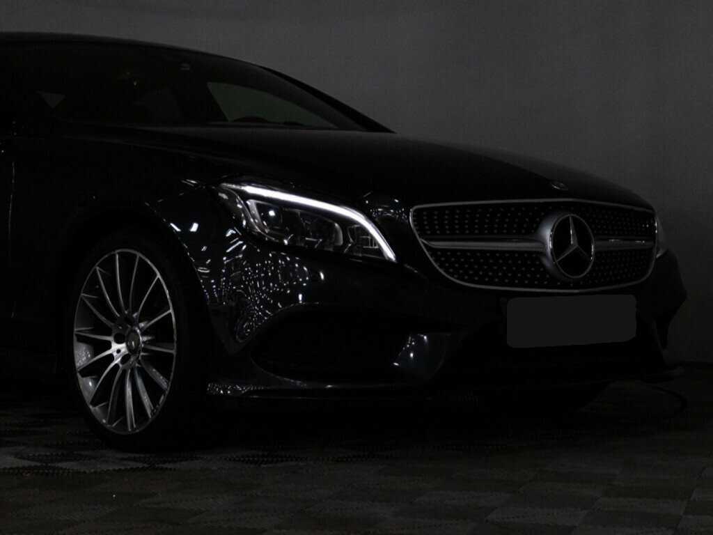 Mercedes-Benz CLS с пробегом — 2015 год. Фото: #23