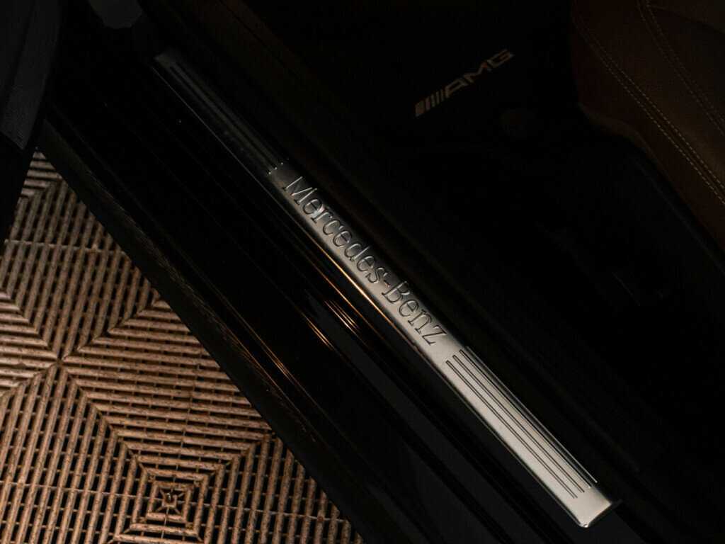 Mercedes-Benz CLS с пробегом — 2015 год. Фото: #28