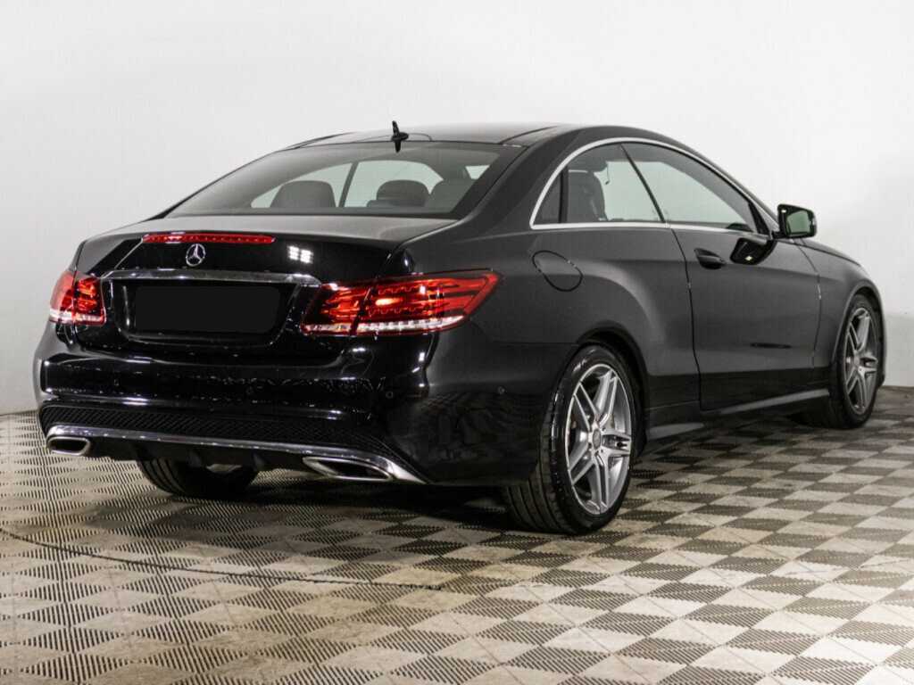 Mercedes-Benz E-Класс с пробегом — 2015 год. Фото: #4