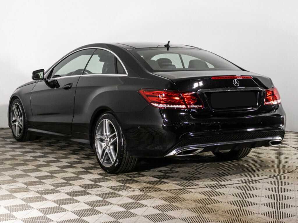 Mercedes-Benz E-Класс с пробегом — 2015 год. Фото: #6