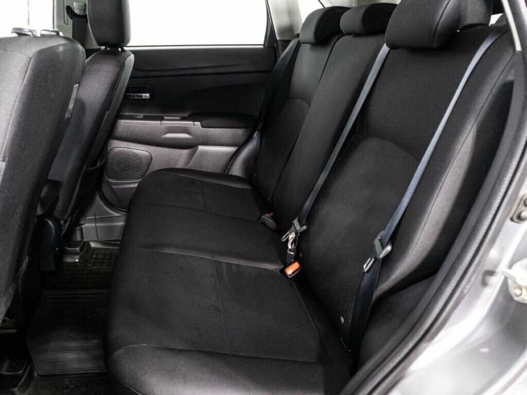 Mitsubishi ASX с пробегом — 2013 год. Фото: #9