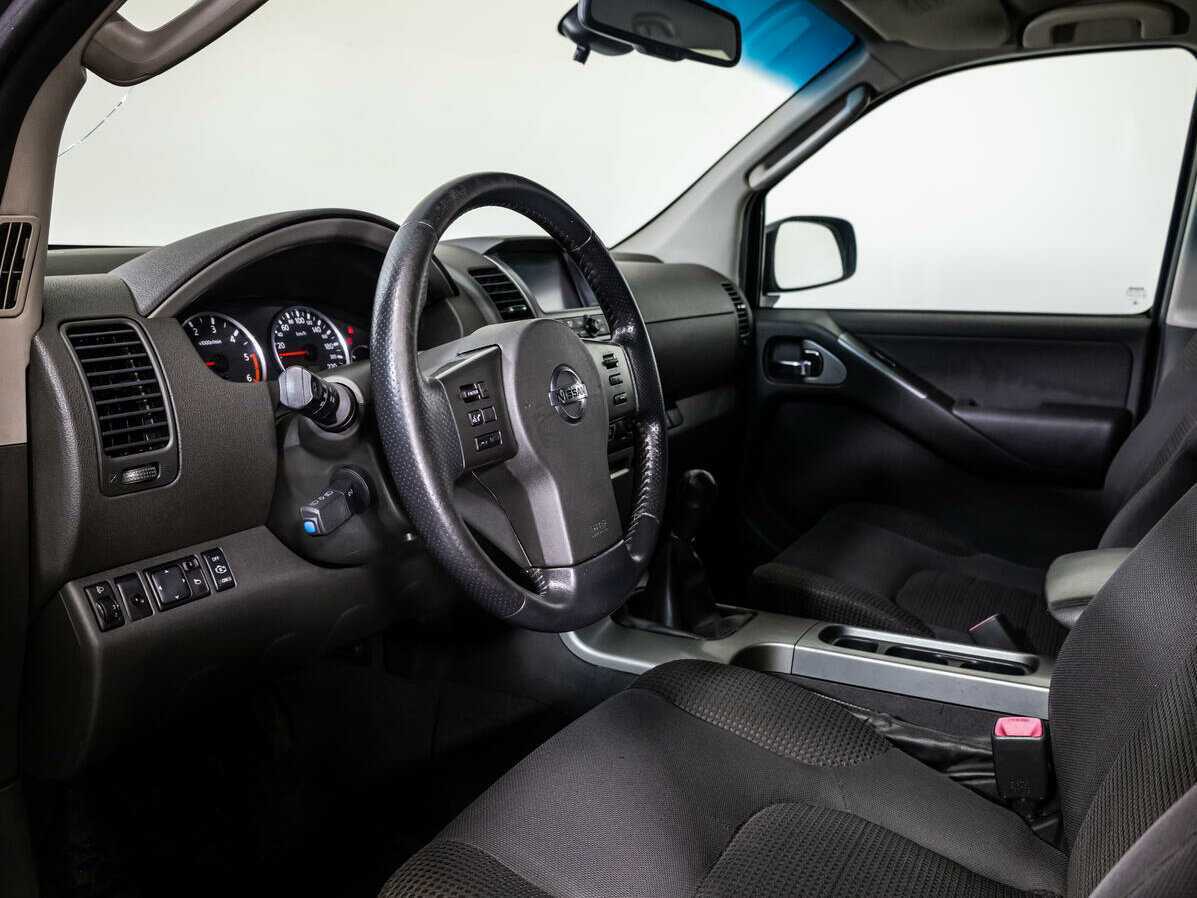 Nissan Pathfinder с пробегом — 2007 год. Фото: #10