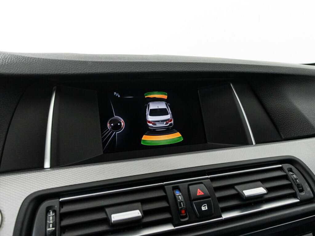 BMW 5 серии с пробегом — 2016 год. Фото: #16