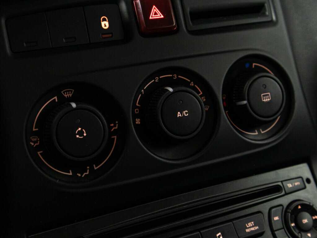 Citroen C3 Picasso с пробегом — 2010 год. Фото: #14