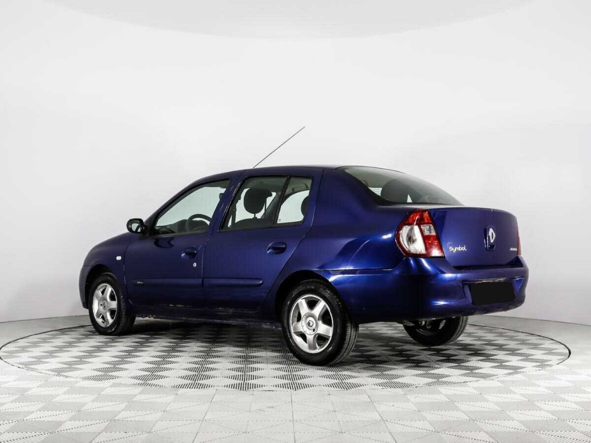 Renault Symbol с пробегом — 2006 год. Фото: #6