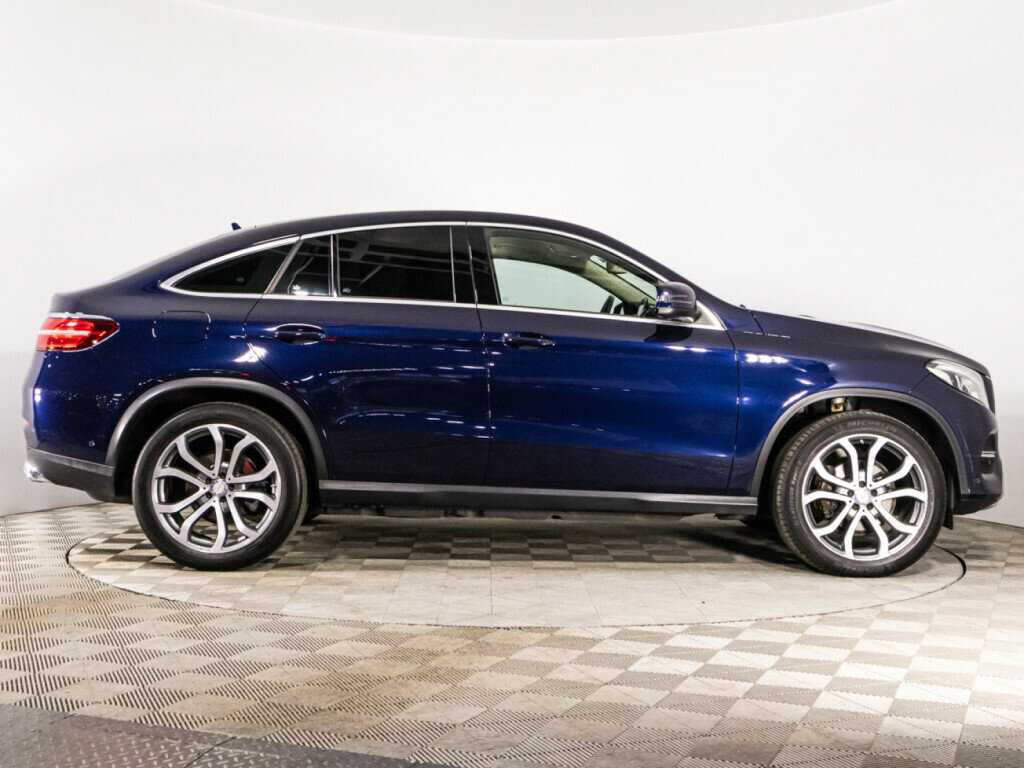 Mercedes-Benz GLE Coupe с пробегом — 2016 год. Фото: #3