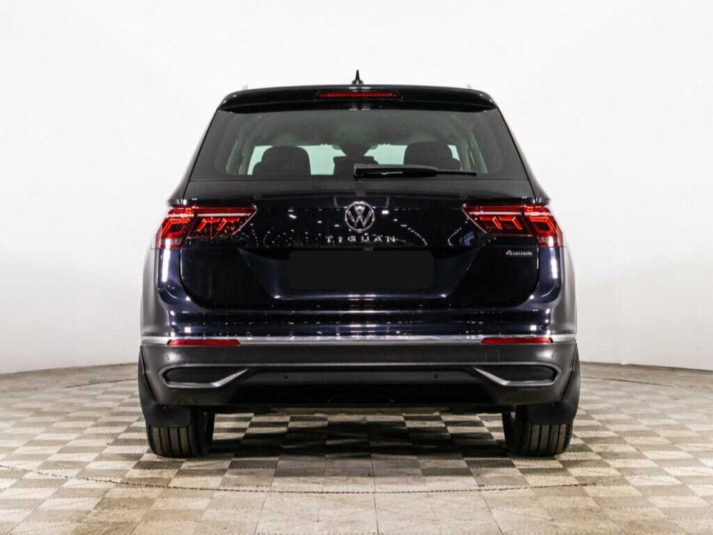 Volkswagen Tiguan с пробегом — 2021 год. Фото: #5