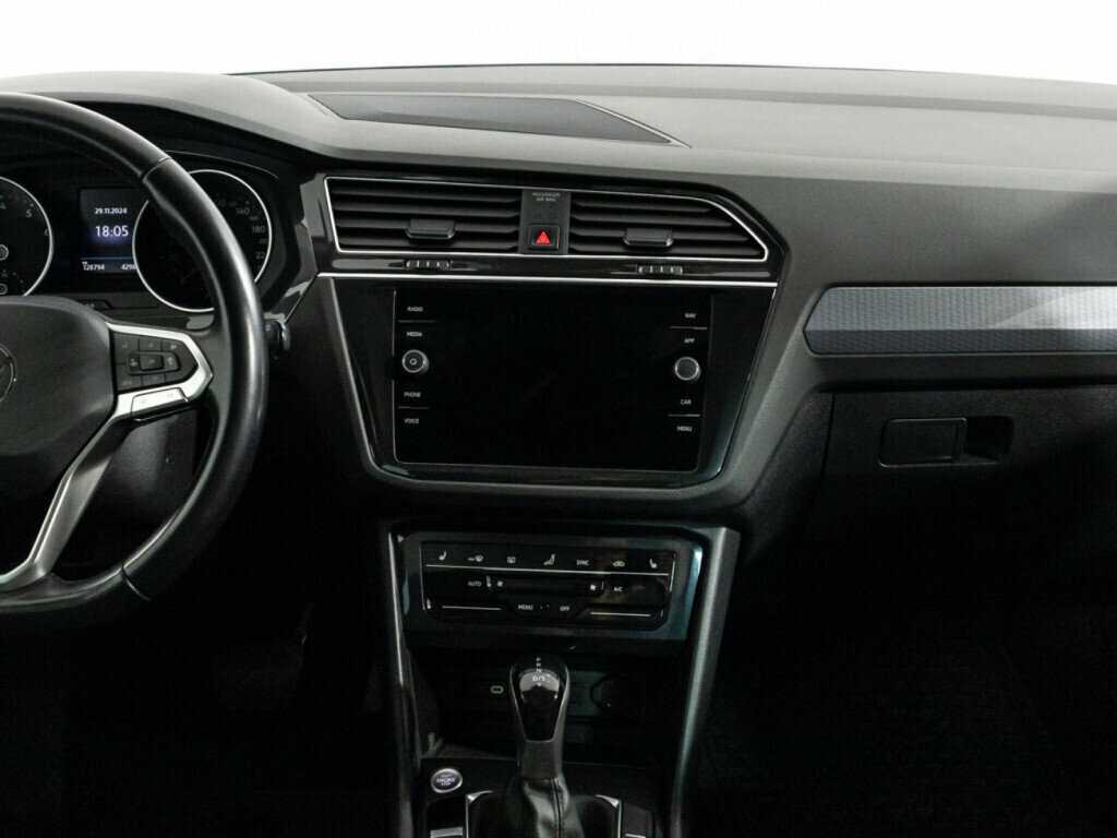 Volkswagen Tiguan с пробегом — 2021 год. Фото: #13