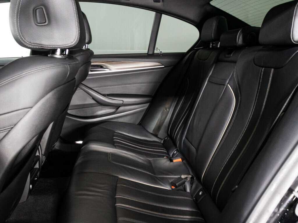 BMW 5 серии с пробегом — 2021 год. Фото: #9