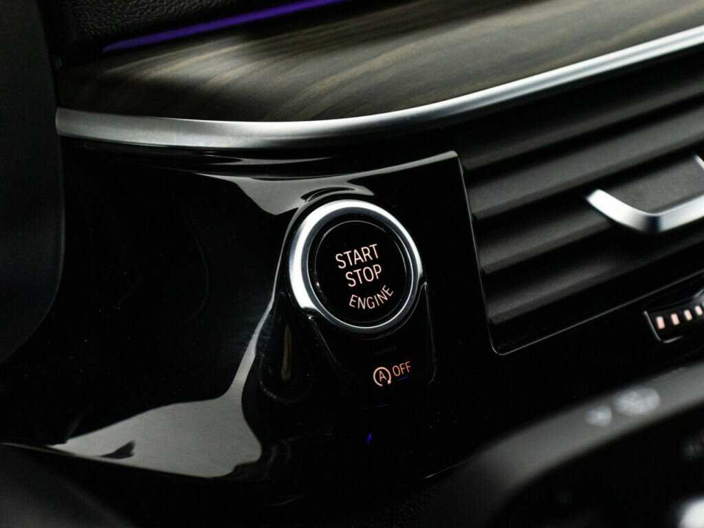 BMW 5 серии с пробегом — 2021 год. Фото: #18