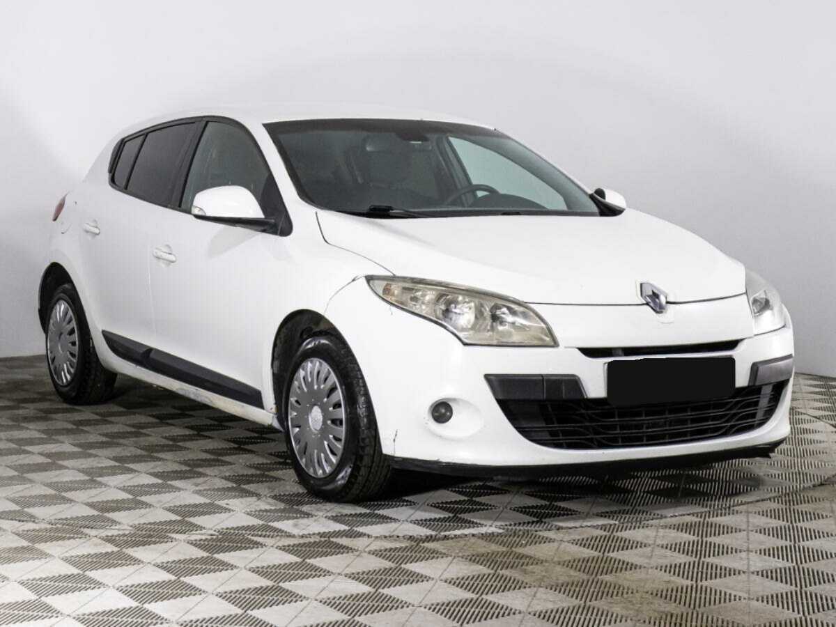 Renault Megane с пробегом — 2009 год. Фото: #2