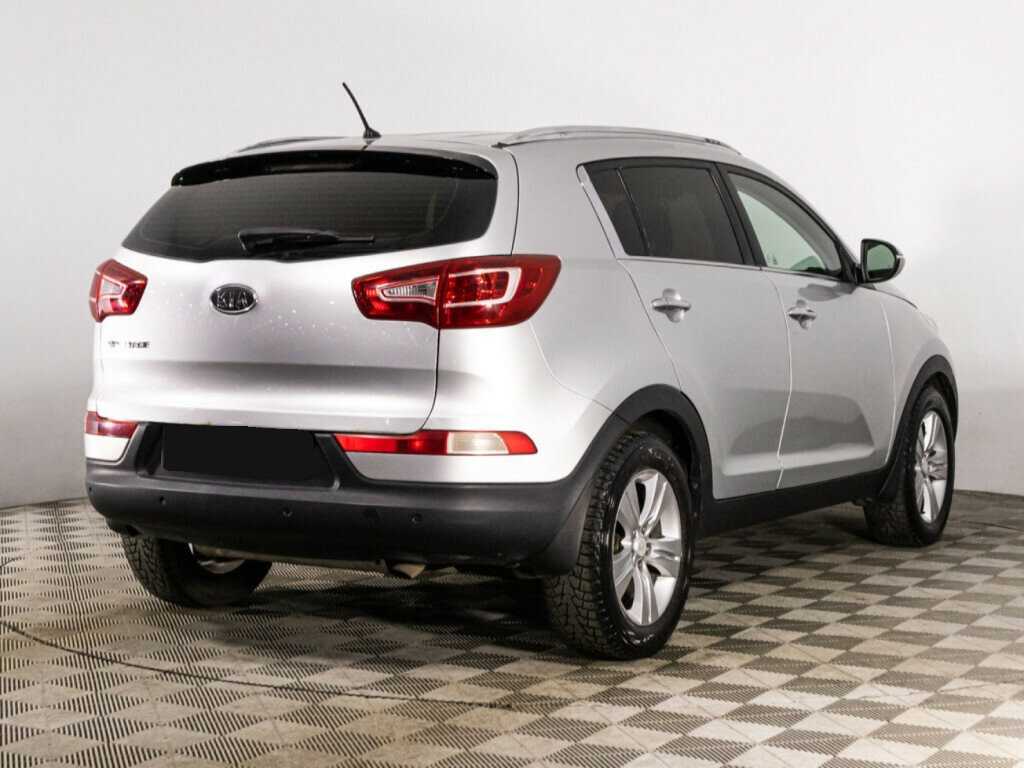 Kia Sportage с пробегом — 2010 год. Фото: #4
