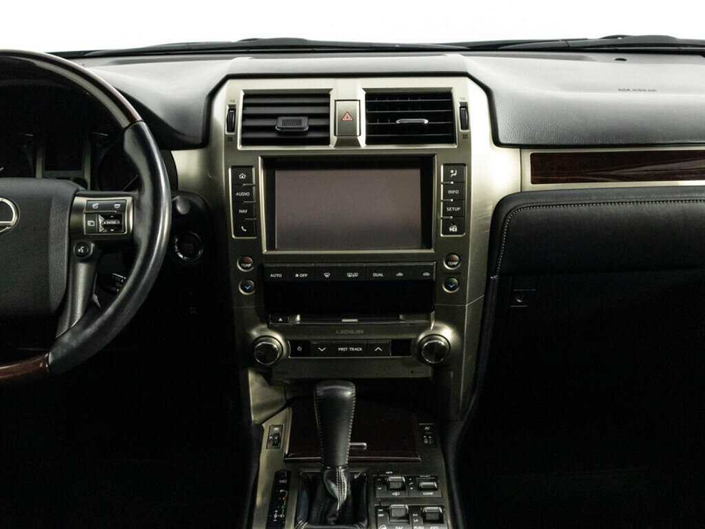 Lexus GX с пробегом — 2014 год. Фото: #13