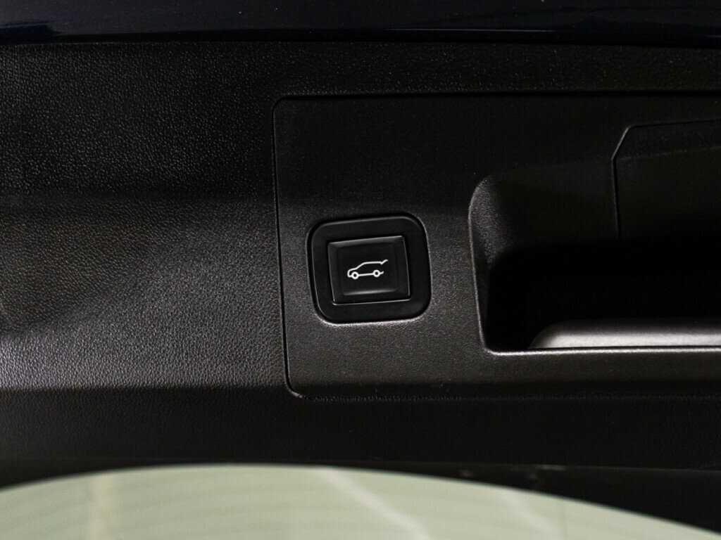 Cadillac XT5 с пробегом — 2016 год. Фото: #15