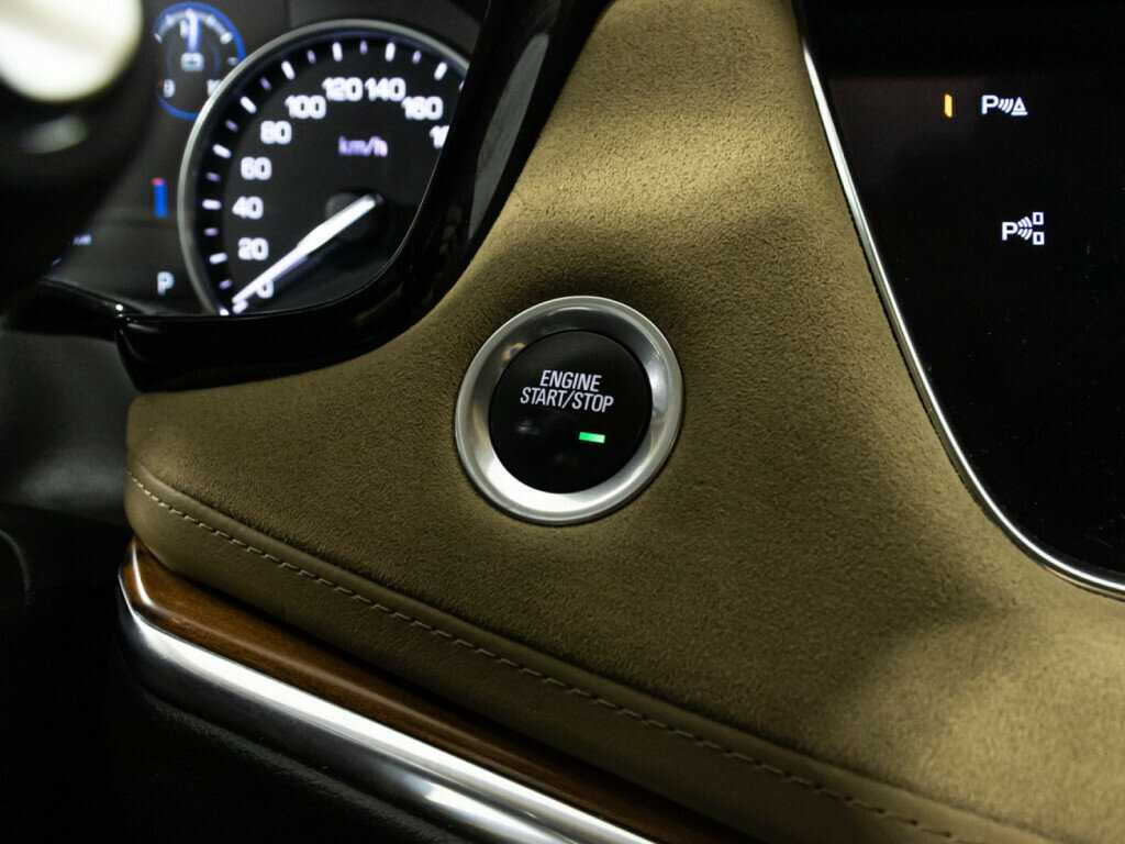 Cadillac XT5 с пробегом — 2016 год. Фото: #19