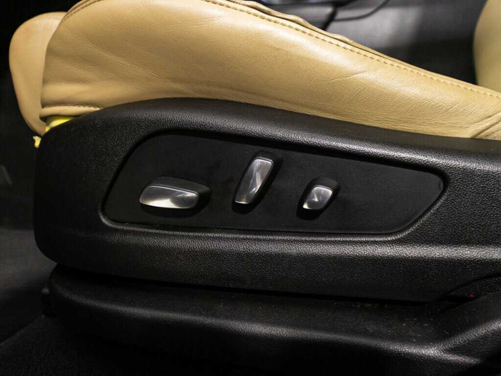 Cadillac XT5 с пробегом — 2016 год. Фото: #21