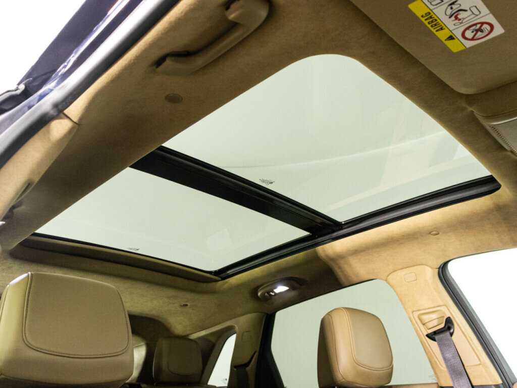 Cadillac XT5 с пробегом — 2016 год. Фото: #24