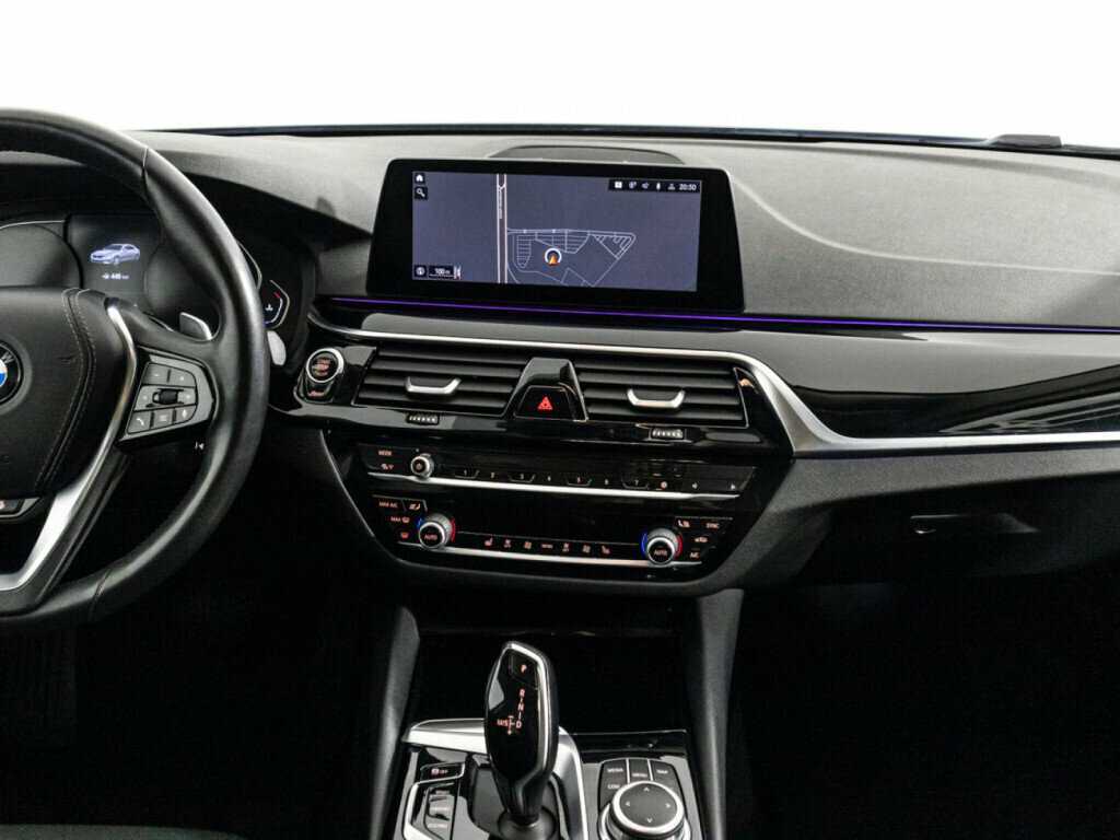 BMW 5 серии с пробегом — 2020 год. Фото: #11