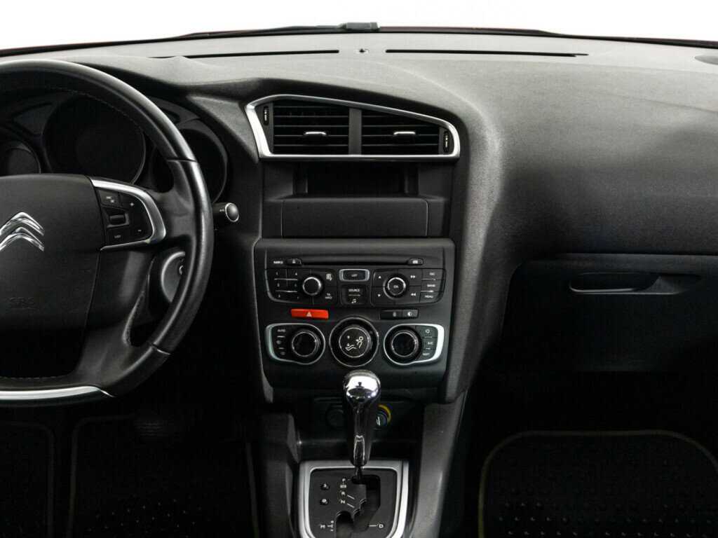 Citroen C4 с пробегом — 2011 год. Фото: #13