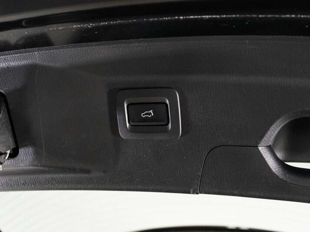 Mazda CX-9 с пробегом — 2017 год. Фото: #15