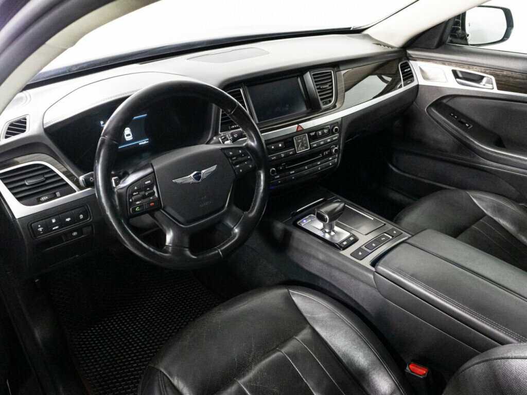 Genesis G80 с пробегом — 2017 год. Фото: #10