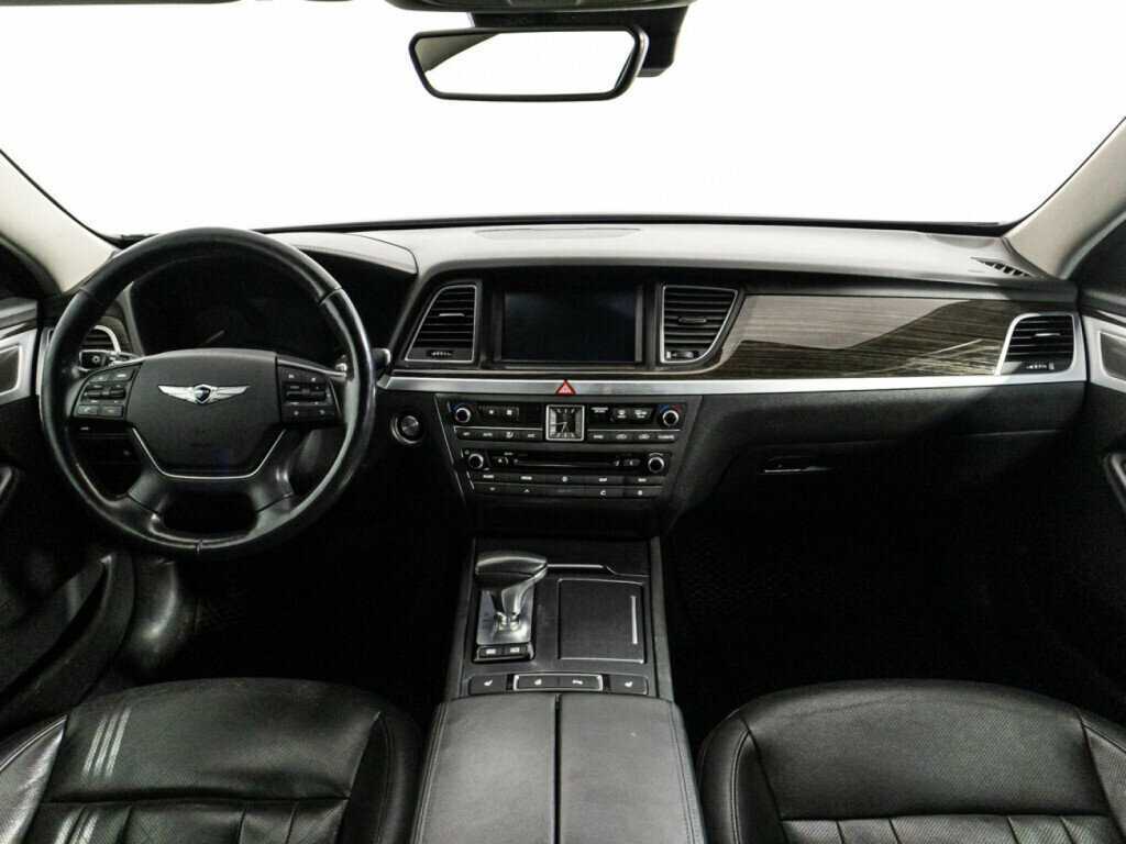 Genesis G80 с пробегом — 2017 год. Фото: #12