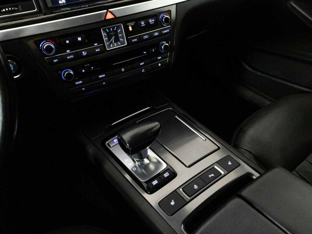 Genesis G80 с пробегом — 2017 год. Фото: #14