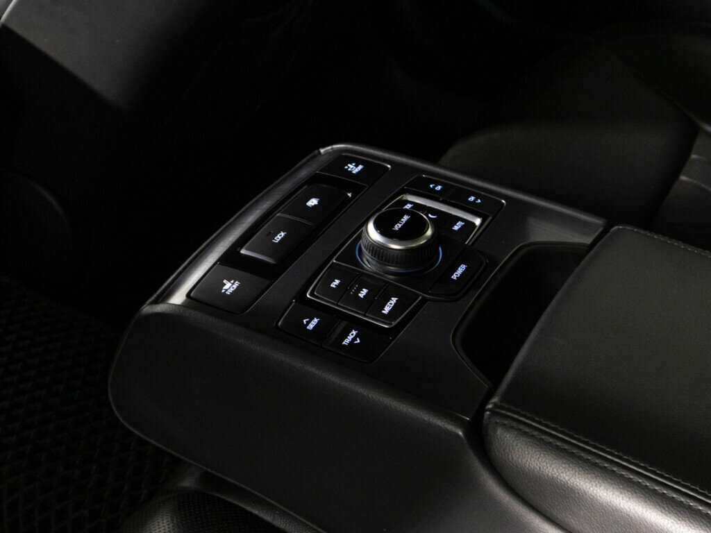 Genesis G80 с пробегом — 2017 год. Фото: #16