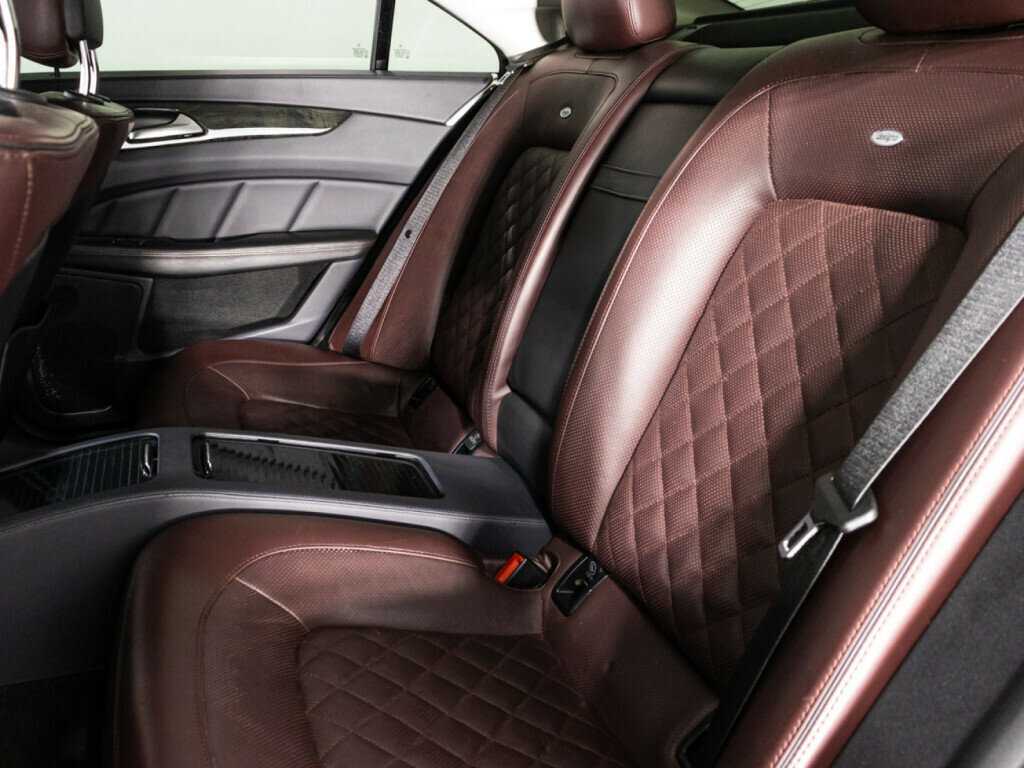 Mercedes-Benz CLS с пробегом — 2017 год. Фото: #9