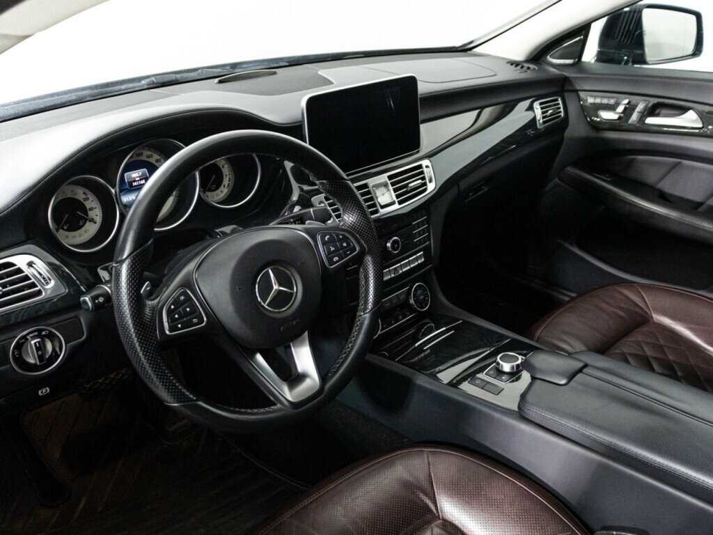 Mercedes-Benz CLS с пробегом — 2017 год. Фото: #10