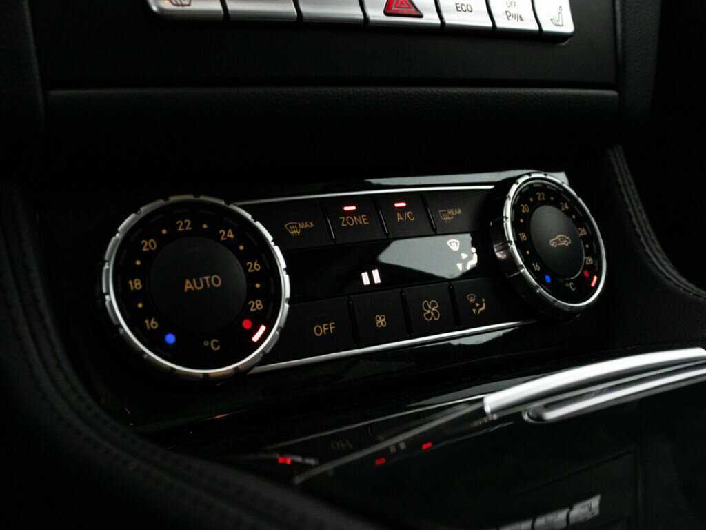 Mercedes-Benz CLS с пробегом — 2017 год. Фото: #16