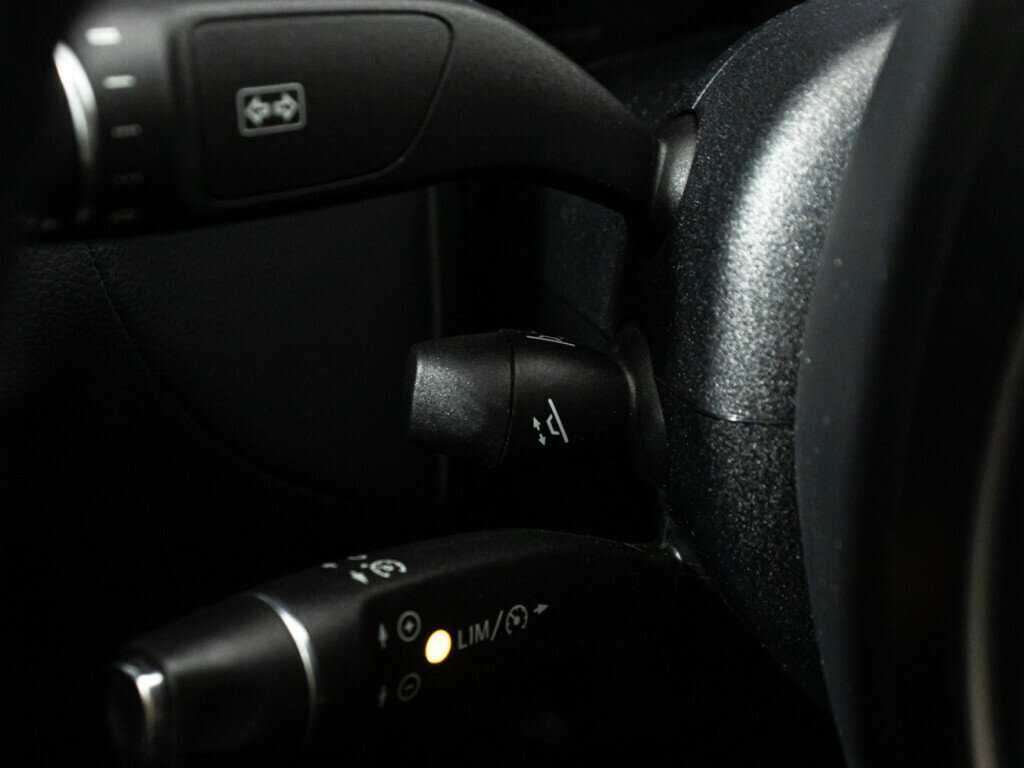 Mercedes-Benz CLS с пробегом — 2017 год. Фото: #17