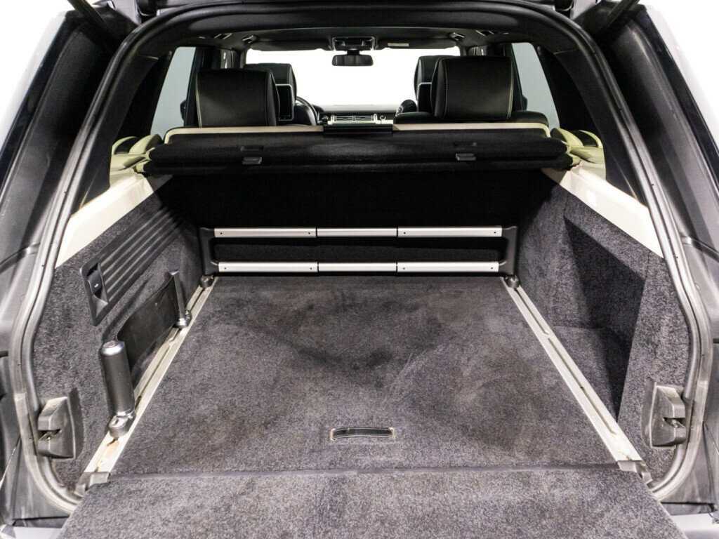 Land Rover Range Rover с пробегом — 2014 год. Фото: #14