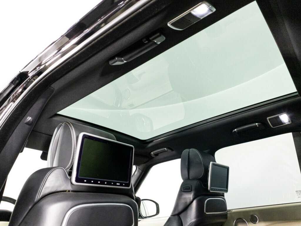 Land Rover Range Rover с пробегом — 2014 год. Фото: #17