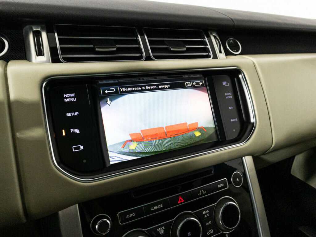 Land Rover Range Rover с пробегом — 2014 год. Фото: #19