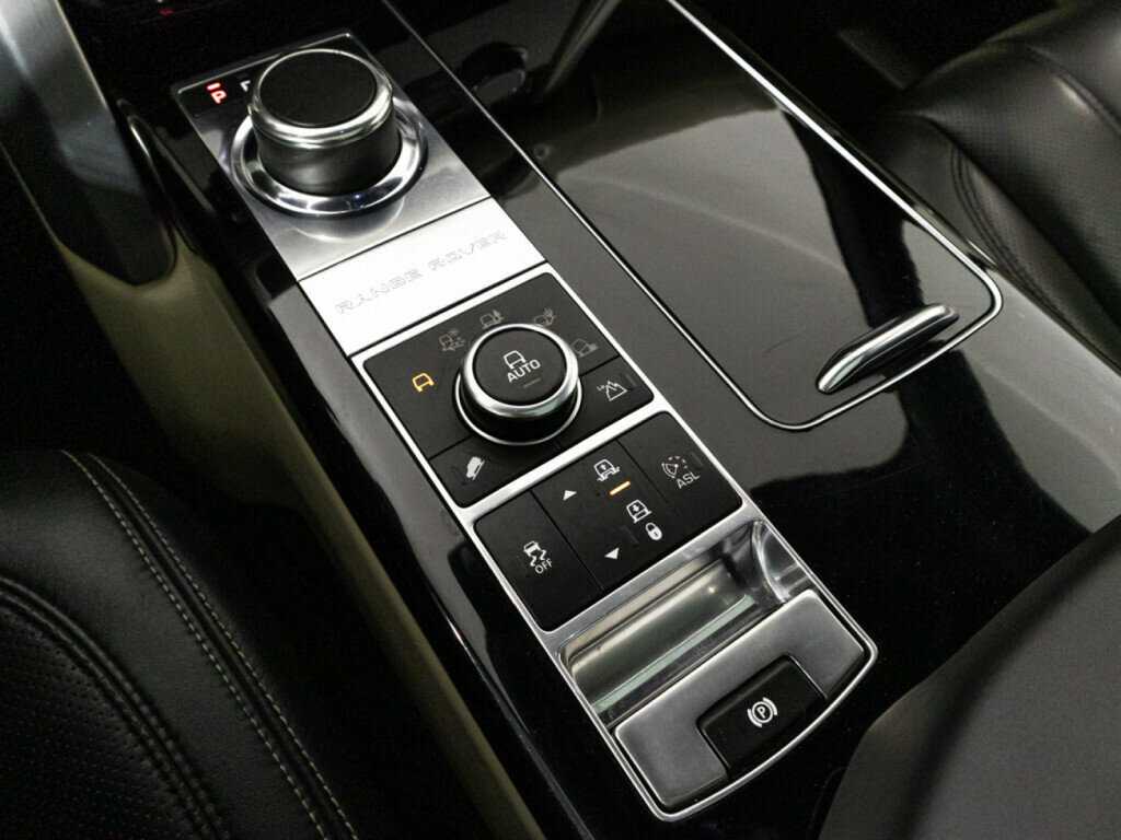 Land Rover Range Rover с пробегом — 2014 год. Фото: #20