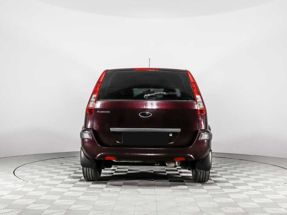 Ford Fusion с пробегом — 2009 год. Фото: #5