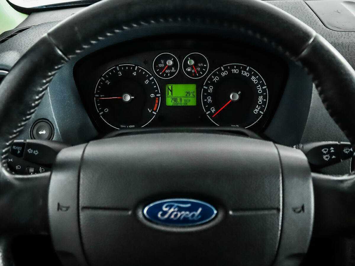 Ford Fusion с пробегом — 2009 год. Фото: #14