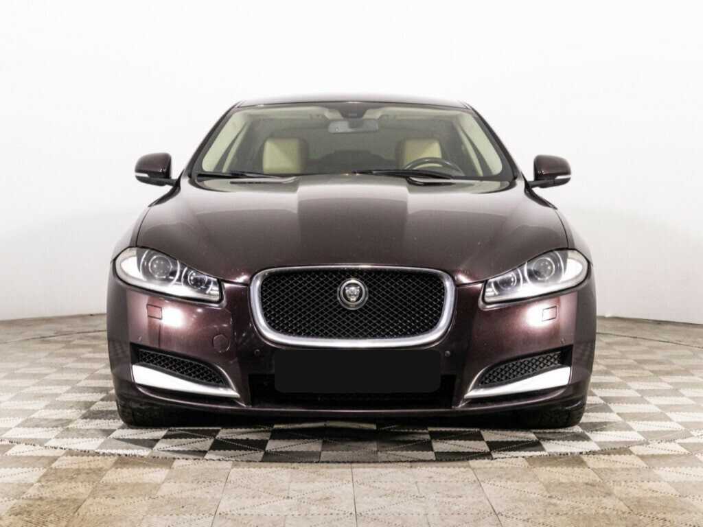 Jaguar XF с пробегом — 2011 год. Фото: #1