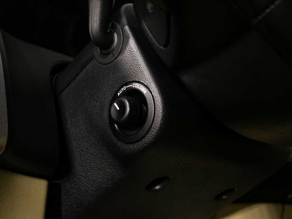 Jaguar XF с пробегом — 2011 год. Фото: #18