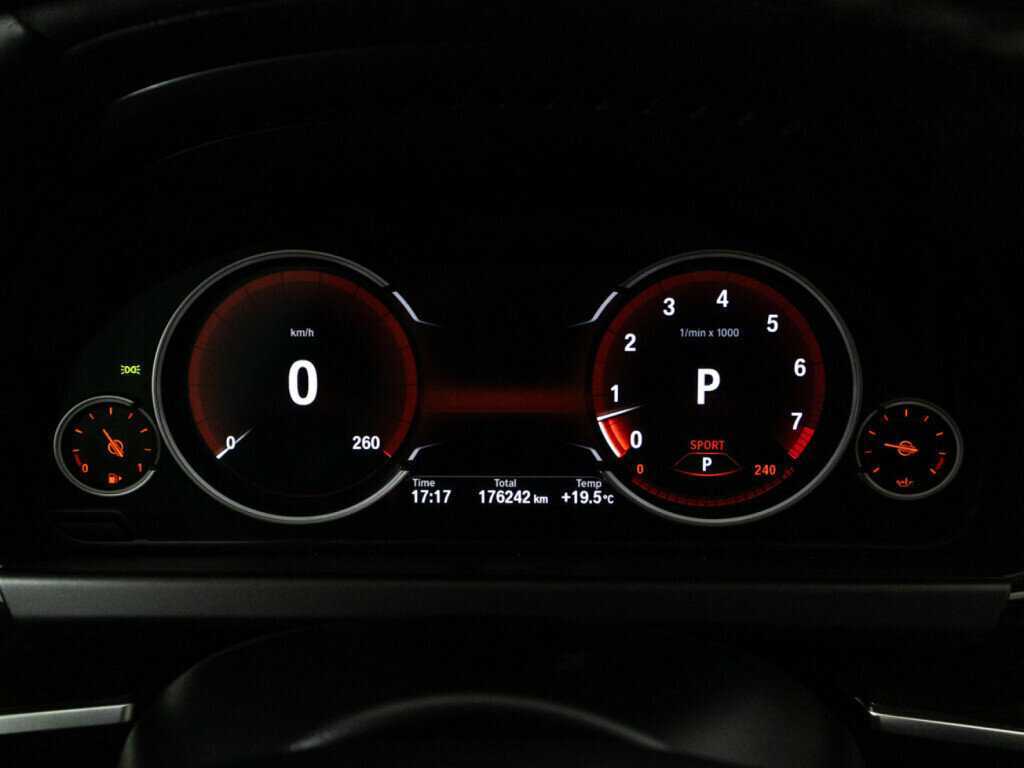 BMW 6 серии с пробегом — 2013 год. Фото: #11