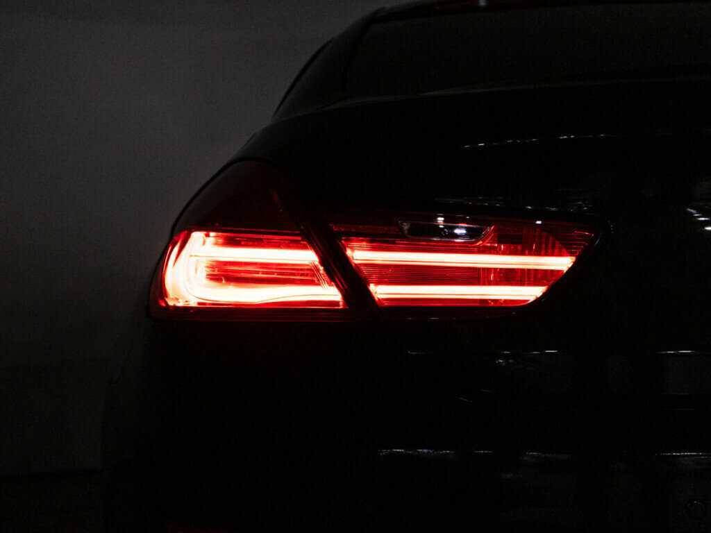 BMW 6 серии с пробегом — 2013 год. Фото: #21